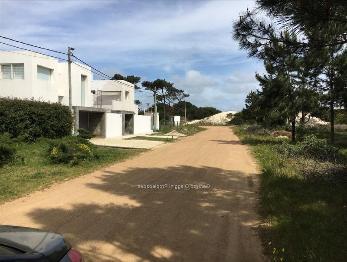  Land in Canelones, Uruguay No. 14586