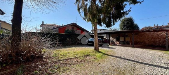 Дом с 6 спальнями в Бонате Сопра, Италия № 357226 15