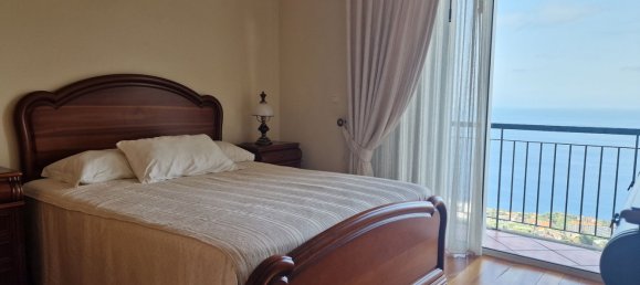 3 bedrooms House in Camara de Lobos, Portugal No. 112897 10