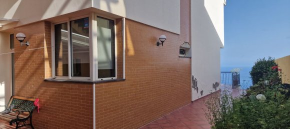 3 bedrooms House in Camara de Lobos, Portugal No. 112897 16