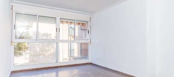 Apartamento de 3 dormitorios en Foios, Spain No. 171540 2