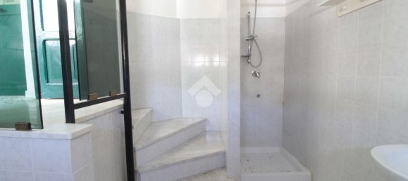 4غرفة منزل في Castel Morrone, Italy رقم 70746 23