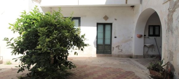 4غرفة منزل في Castel Morrone, Italy رقم 70746 3