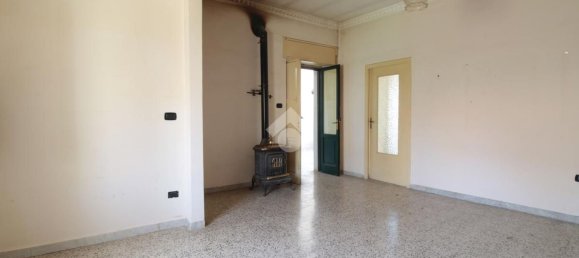 4غرفة منزل في Castel Morrone, Italy رقم 70746 10