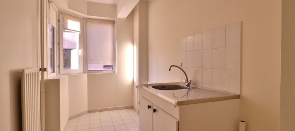 Apartamento de 2 dormitorios en Troyes, France No. 46055 11