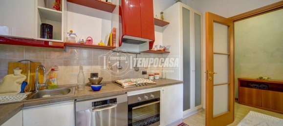 Apartamento de 3 divisões em Besnate, Italy N.º 312640 10
