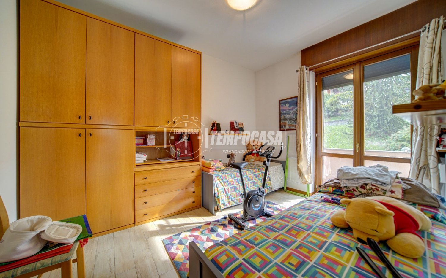 Apartamento de 3 habitaciónes en Besnate, Italy No. 312640