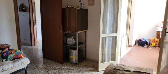 4 rooms Apartment in Messina, Italy No. 83220 15