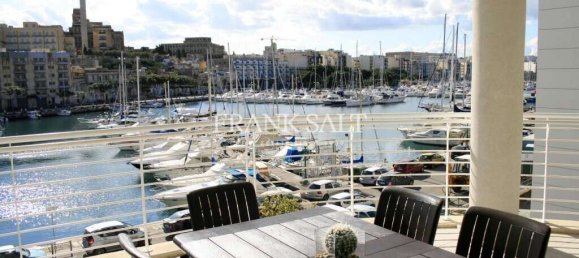 3 chambres Appartement à Ta' Xbiex, Malta No. 3504 3