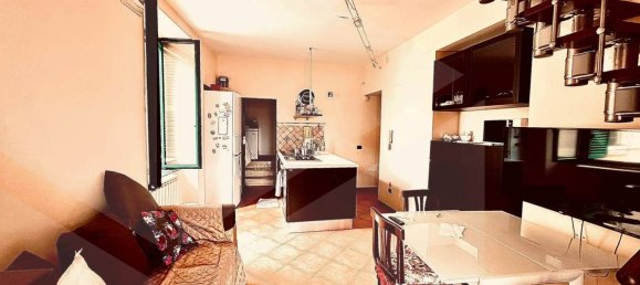 3-Zimmer Wohnung in Naples, Italy, Nr. 34528 12