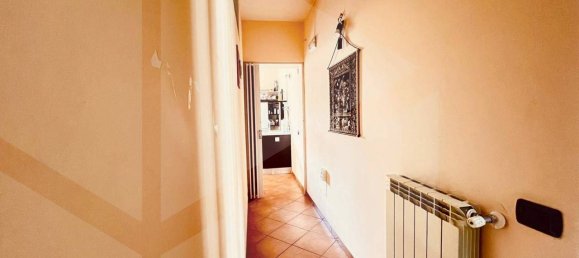 3-Zimmer Wohnung in Naples, Italy, Nr. 34528 24