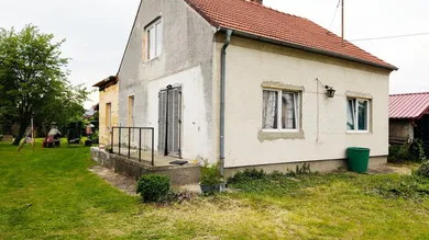 Дом с 4 комнатами в Штрасхоф ан дер Нордбан, Австрия № 149700