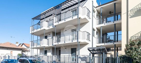 2 bedrooms Apartment in Grugliasco, Italy No. 72868 3