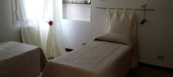 3 bedrooms Villa in Bordighera, Italy No. 254310 5