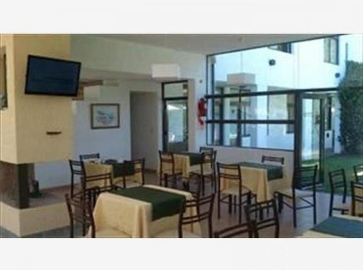 560m² Hotel in Cordoba, Argentina No. 29703