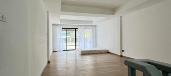 3 chambres propriété commerciale à vendre à Pattaya, Chonburi, Eastern Thailand, Thailand № 59232 10