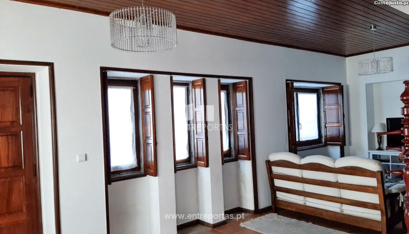 Casa de 6 dormitorios en Viana do Castelo, Portugal No. 300678