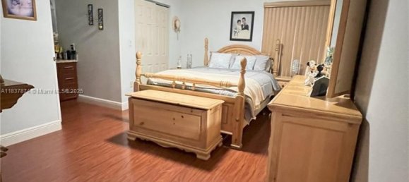 3 bedrooms Villa for sale in Miami, Miami-Dade, Florida, USA № 614660 13