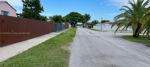 3 bedrooms Villa for sale in Miami, Miami-Dade, Florida, USA № 614660 26
