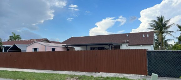 3 bedrooms Villa for sale in Miami, Miami-Dade, Florida, USA № 614660 28