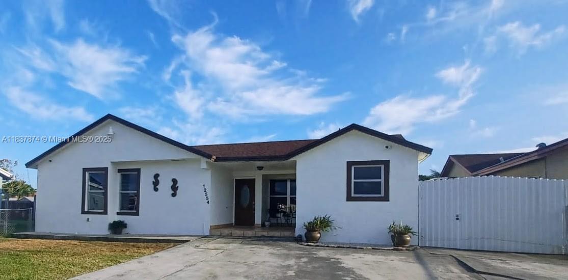3 bedrooms Villa for sale in Miami, Miami-Dade, Florida, USA № 614660