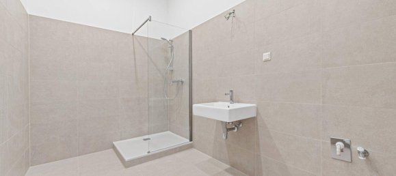 2-salle Appartement à Rudolfsheim-Funfhaus, Austria No. 260202 9