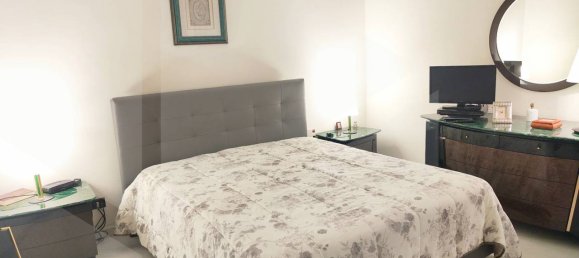 Квартира с 3 комнатами в Модуньо, Италия № 22083 16