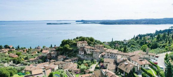 9-salle Villa à Gardone Riviera, Italy No. 8015 10