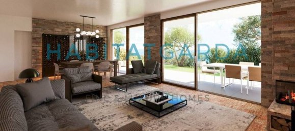 9-salle Villa à Gardone Riviera, Italy No. 8015 2