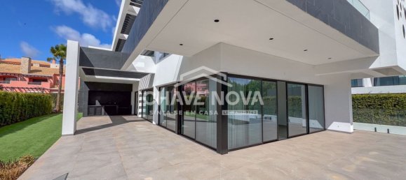 4 bedrooms House in Quarteira, Portugal No. 132563 16