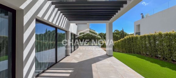 4 bedrooms House in Quarteira, Portugal No. 132563 18