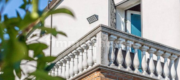 Villa T4 em Cento, Italy N.º 311372 45