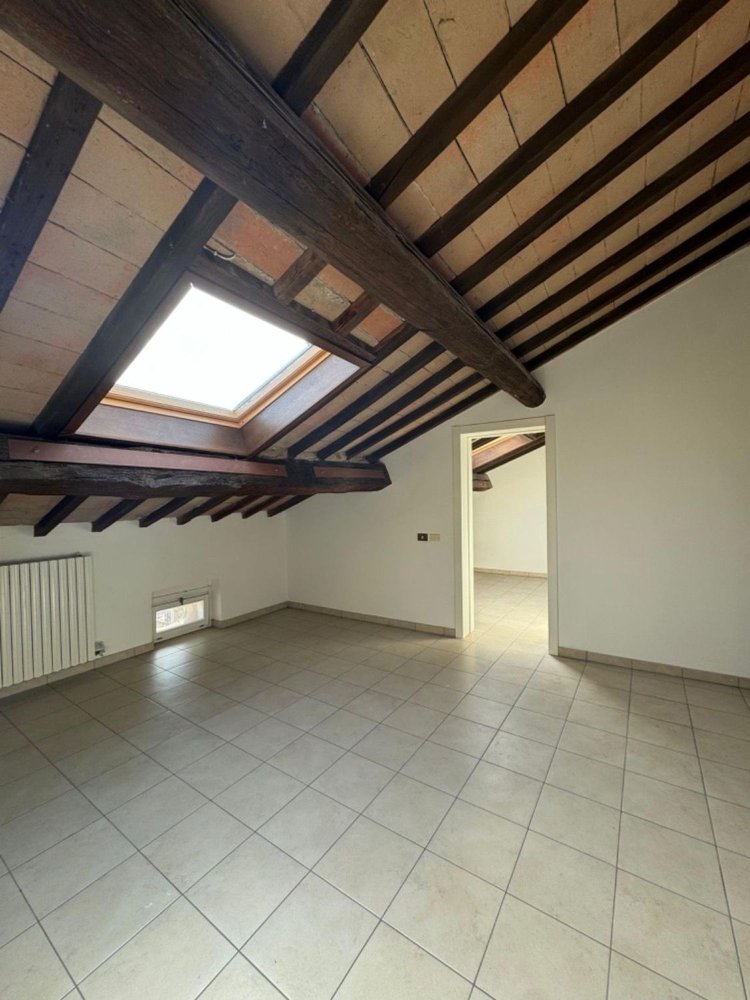 Apartamento de 4 habitaciónes en San Felice sul Panaro, Italy No. 73093