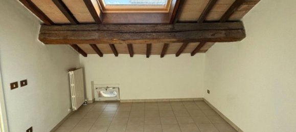 Apartamento de 4 habitaciónes en San Felice sul Panaro, Italy No. 73093 3