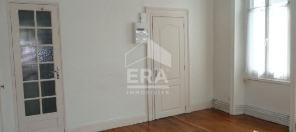 2 chambres Appartement à Châteauroux, France No. 276739 3