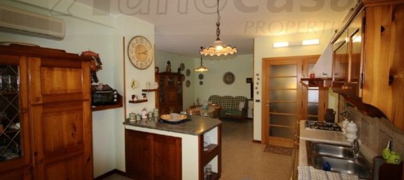 5 Schlafzimmer Wohnung in Ragusa, Italy, Nr. 360797 4