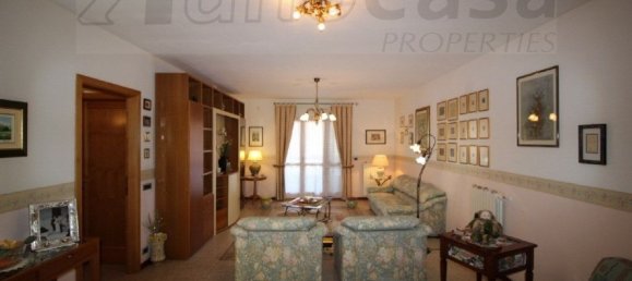 5 Schlafzimmer Wohnung in Ragusa, Italy, Nr. 360797 2