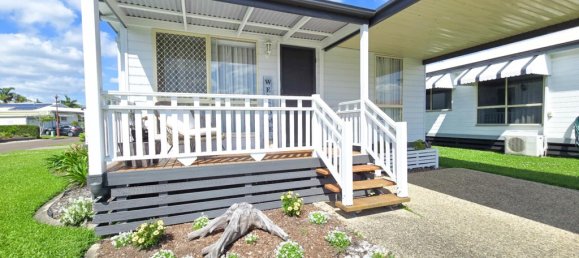 1 bedroom House in Bli Bli, Australia No. 444 11