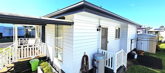1 bedroom House in Bli Bli, Australia No. 444 3