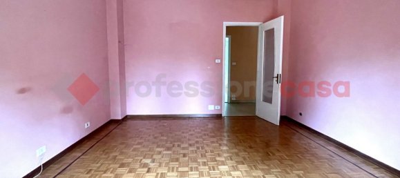 4-Zimmer Wohnung in Bricherasio, Italy, Nr. 49720 23