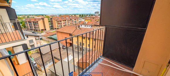 2 bedrooms Penthouse in Carmagnola, Italy No. 283134 25