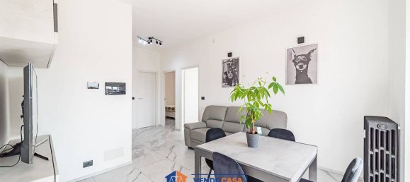 2 bedrooms Penthouse in Carmagnola, Italy No. 283134 2