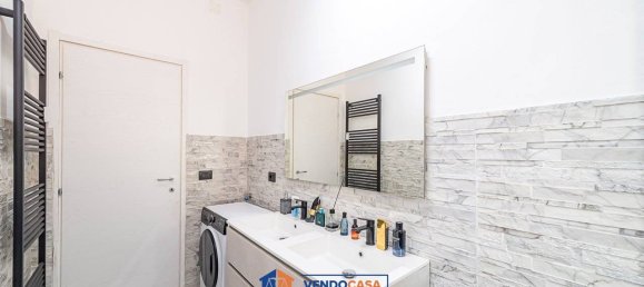 2 bedrooms Penthouse in Carmagnola, Italy No. 283134 17