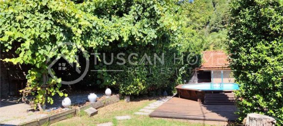 10 rooms Villa in Fabbriche di Vergemoli, Italy No. 135893 2