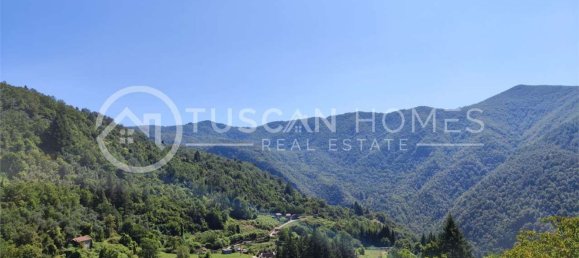 10 rooms Villa in Fabbriche di Vergemoli, Italy No. 135893 21