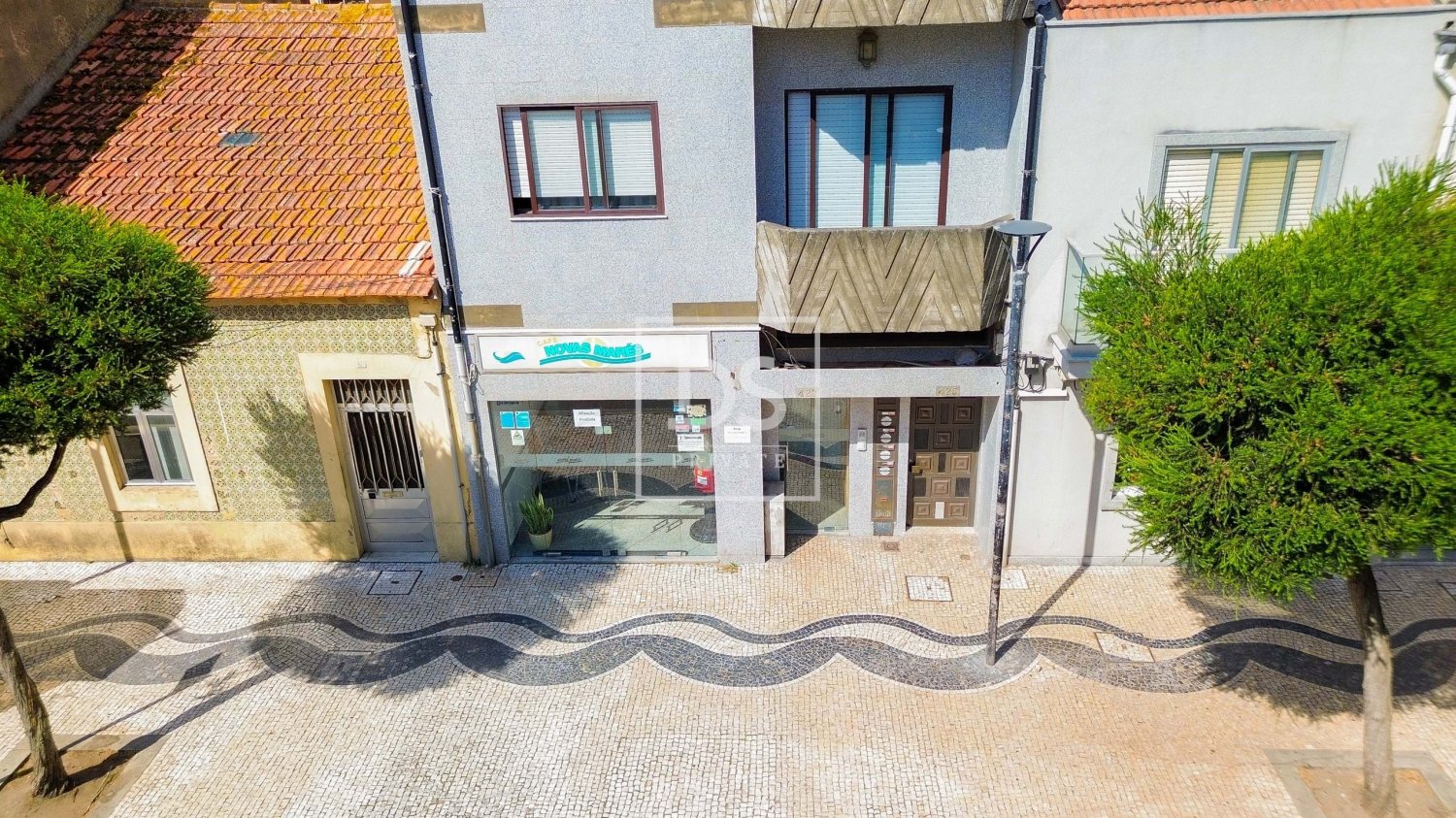 144m² Commercial property in Vila do Conde, Portugal No. 194069