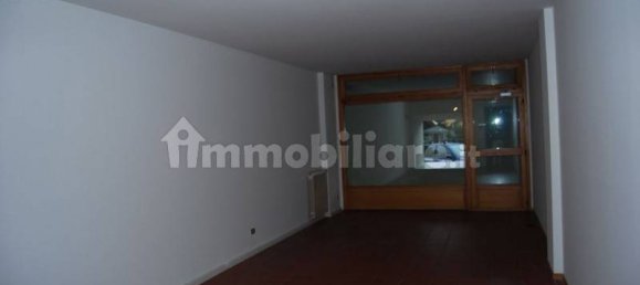 2 rooms Commercial property in Ponte di Legno, Italy No. 7288 3