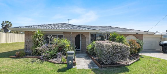 Casa de 3 dormitorios en Hillman, Australia No. 166 2