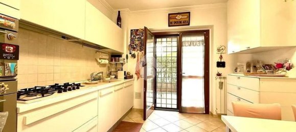 Квартира с 3 спальнями в Лариано, Италия № 373504 9