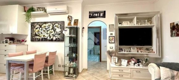 Квартира с 3 спальнями в Лариано, Италия № 373504 5